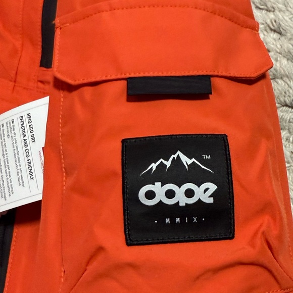 DOPE Men's Bright Orange Ski Jacket - Picture 5 of 10